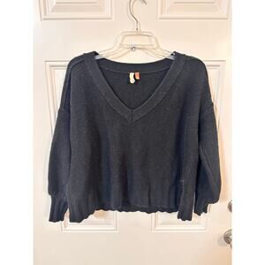 Pilcro by Anthropologie Slouchy Crop Sweater minimalistic clean girl chic style
